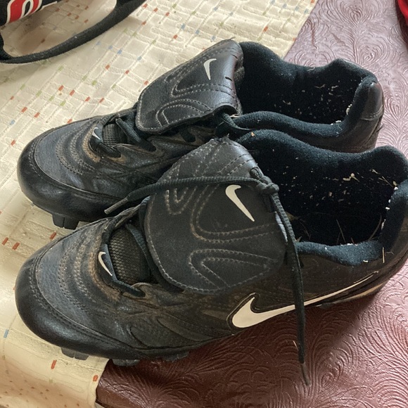 Nike baseball cleats vintage shoes boys 6.5 - Picture 2 of 11